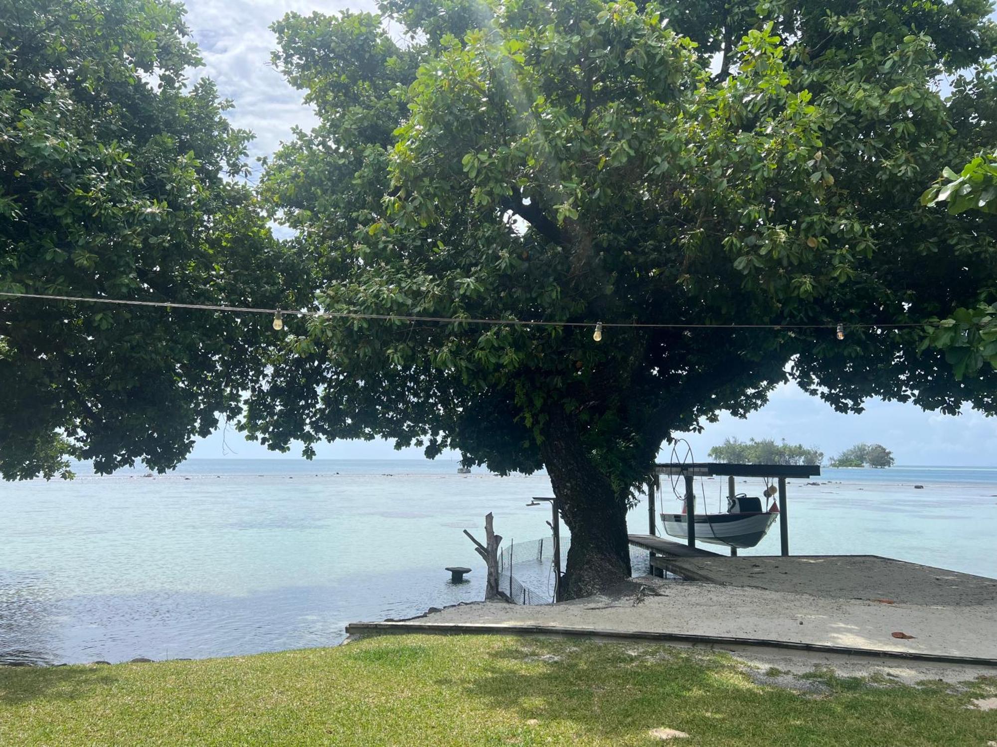 Fare Tetahora Villa Tevaitoa Bagian luar foto
